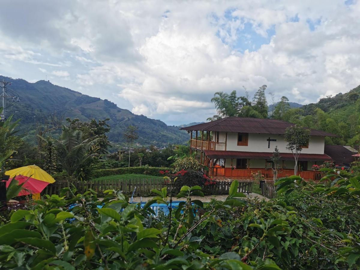 Finca Tradicional El Otono Pijao Exterior photo